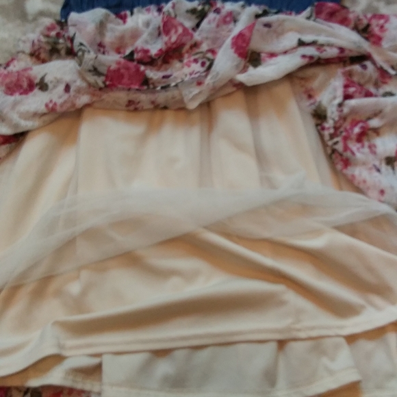 Children's ZUNIE Denim & Floral Lace Dress, size 14-16, GREAT condition! - Picture 4 of 5